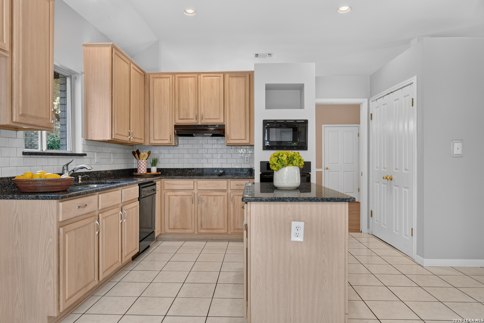 10 Sweetwood San Antonio TX 78254