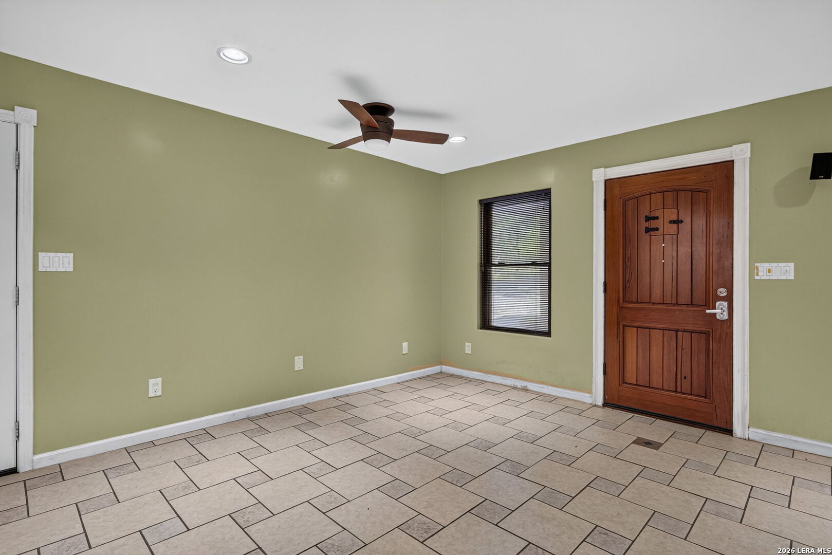 190 Rosenberry Bulverde TX 78163