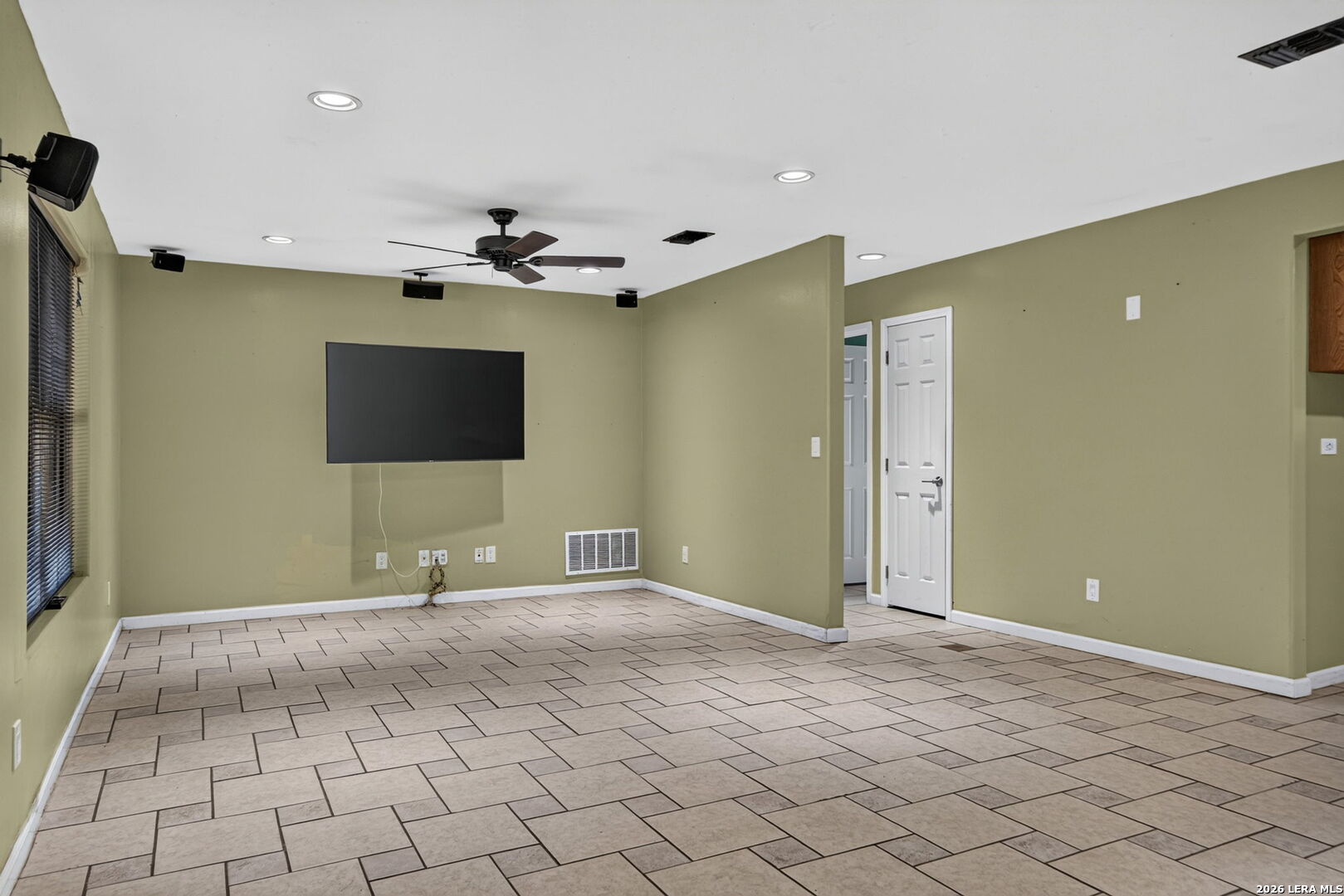 190 Rosenberry Bulverde TX 78163