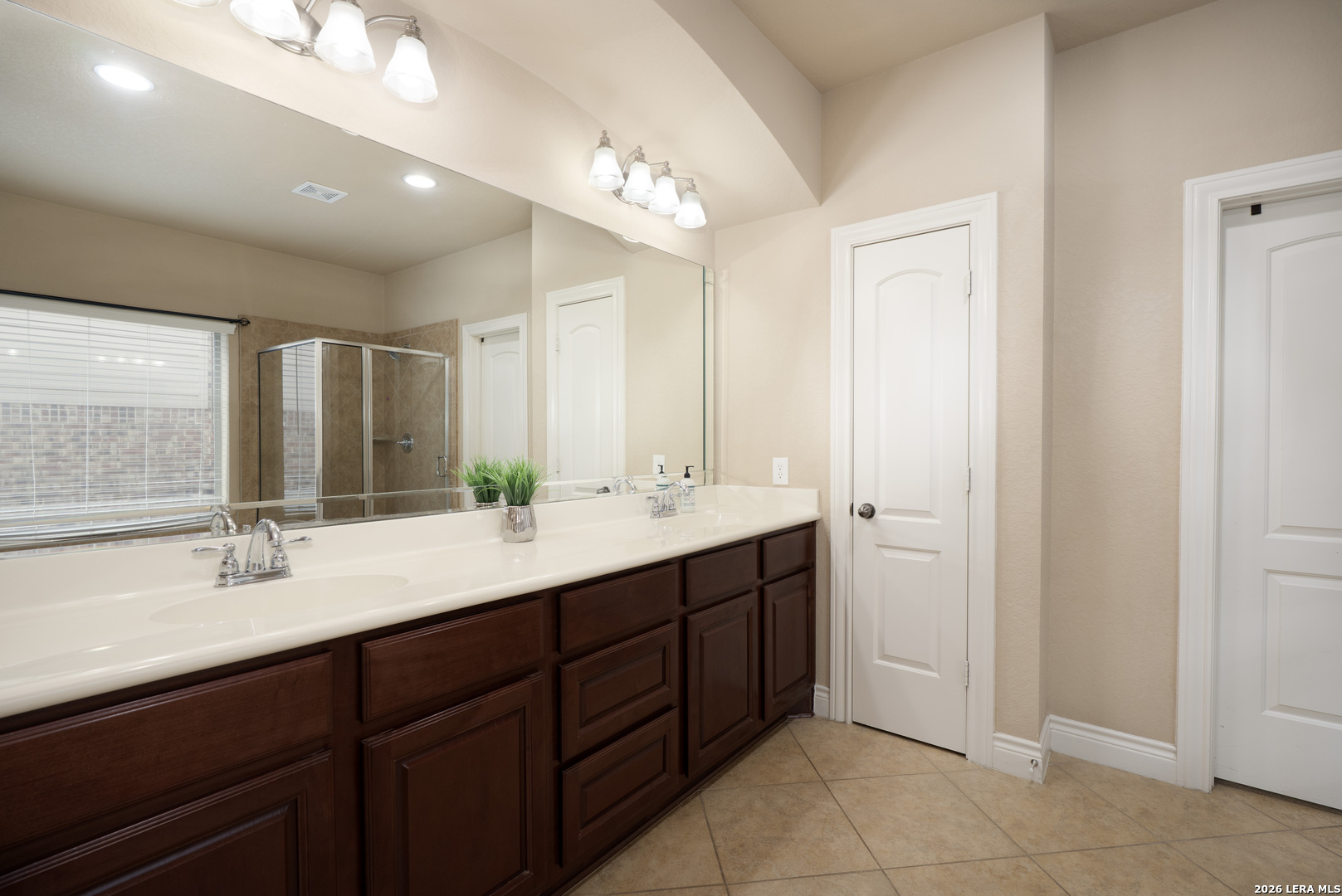 8810 Woodland Bend San Antonio TX 78255