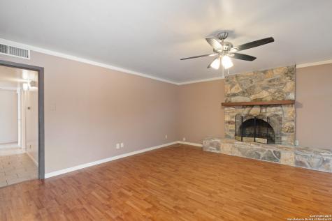 203 Margaret Del Rio TX 78840