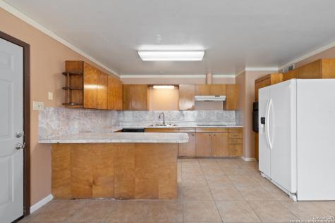 203 Margaret Del Rio TX 78840