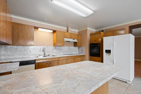 203 Margaret Del Rio TX 78840