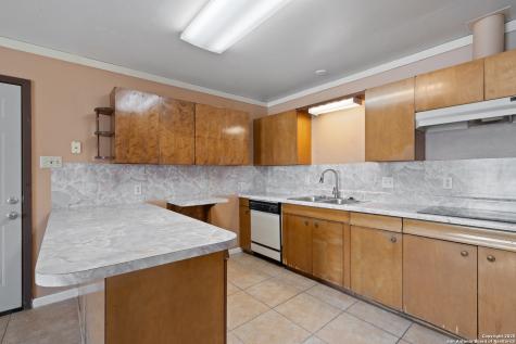 203 Margaret Del Rio TX 78840