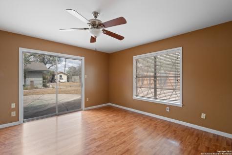 203 Margaret Del Rio TX 78840