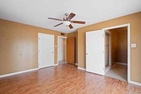 203 Margaret Del Rio TX 78840