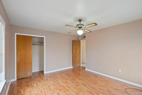 203 Margaret Del Rio TX 78840