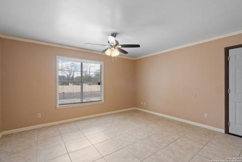 203 Margaret Del Rio TX 78840