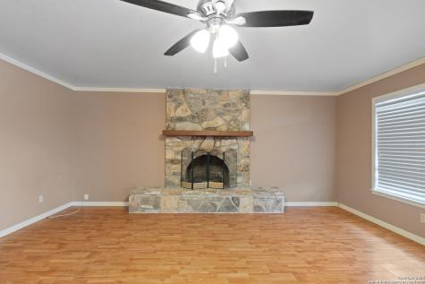 203 Margaret Del Rio TX 78840