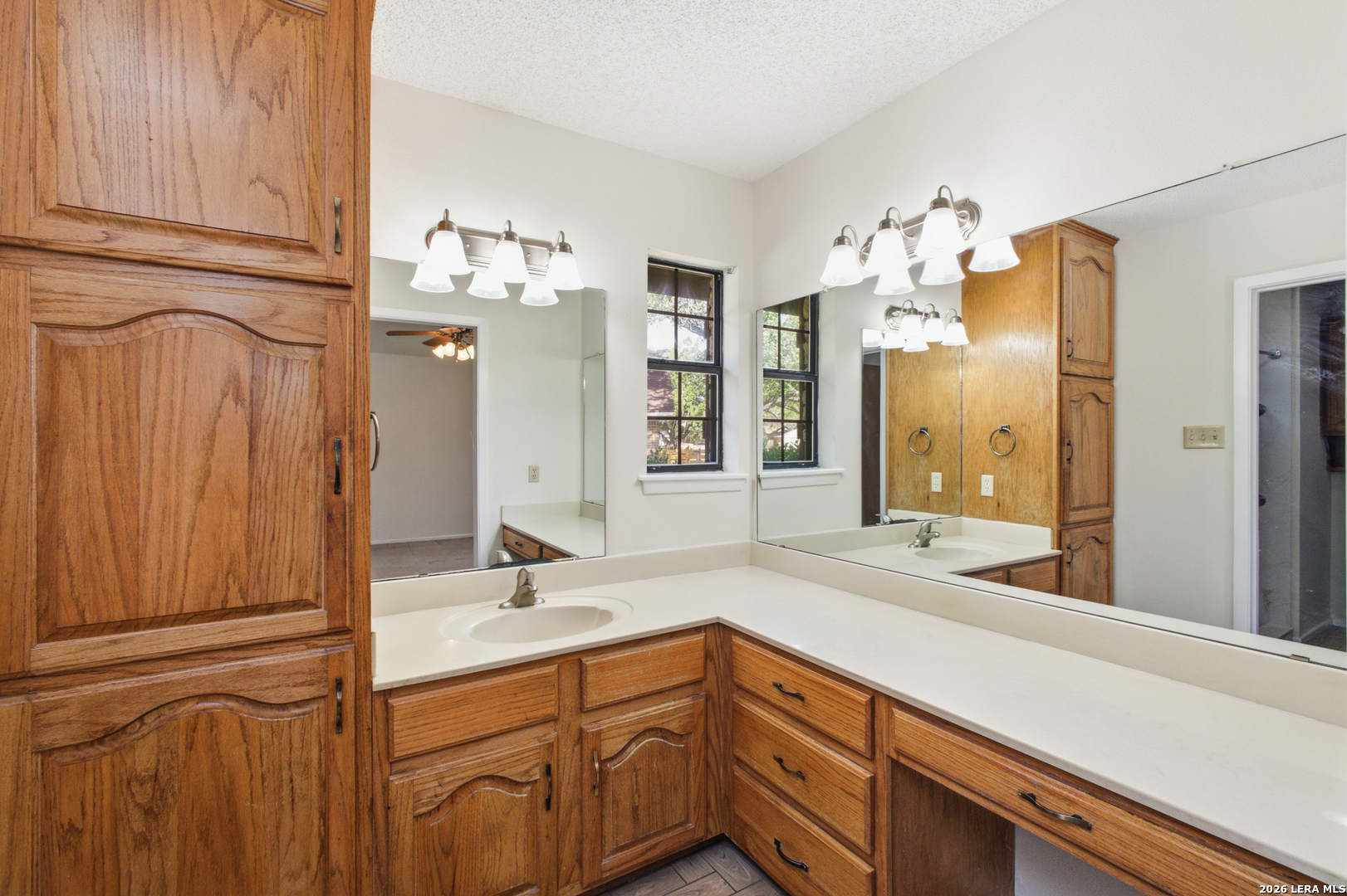 1721 Continental Drive Pleasanton TX 78064
