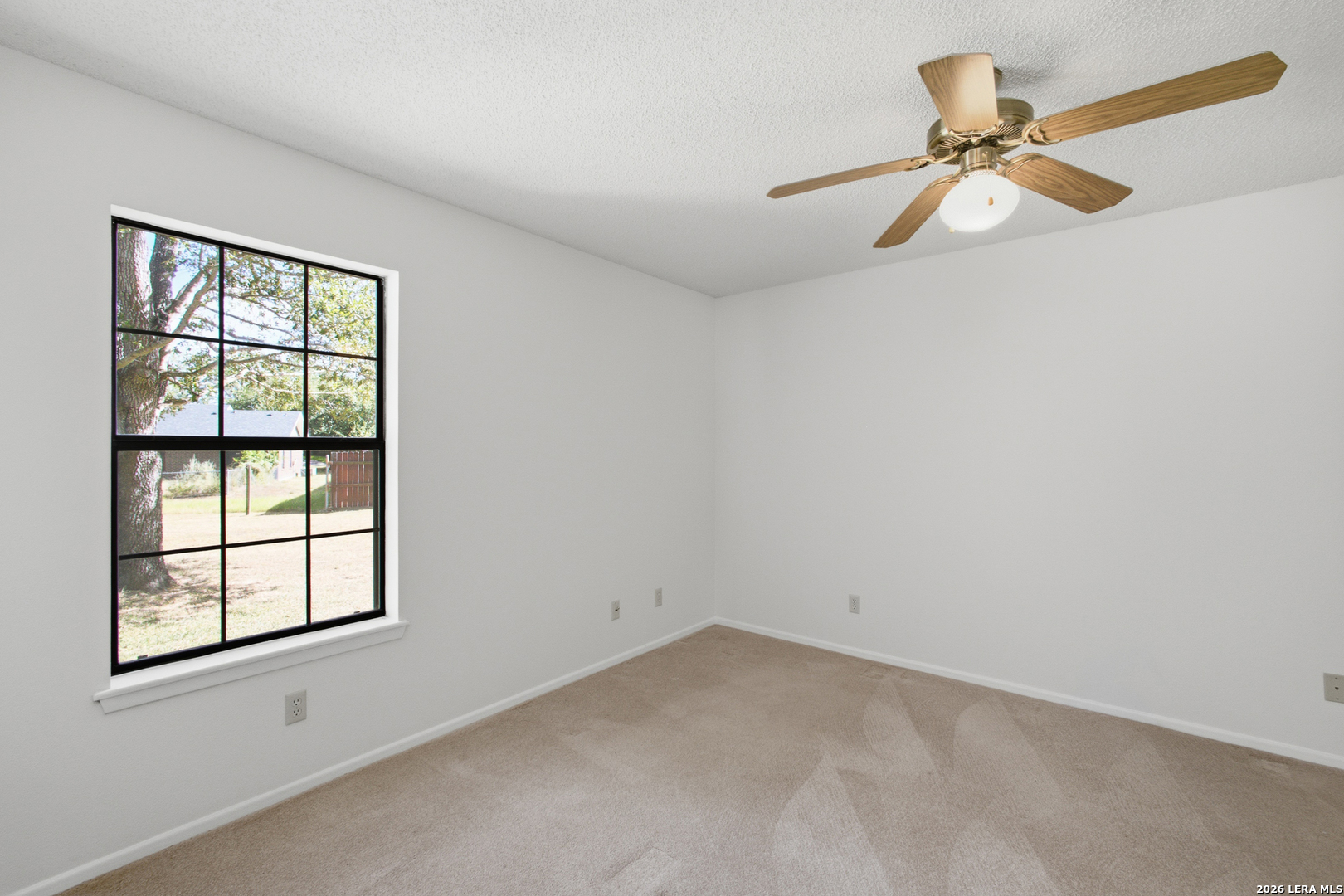 1721 Continental Drive Pleasanton TX 78064