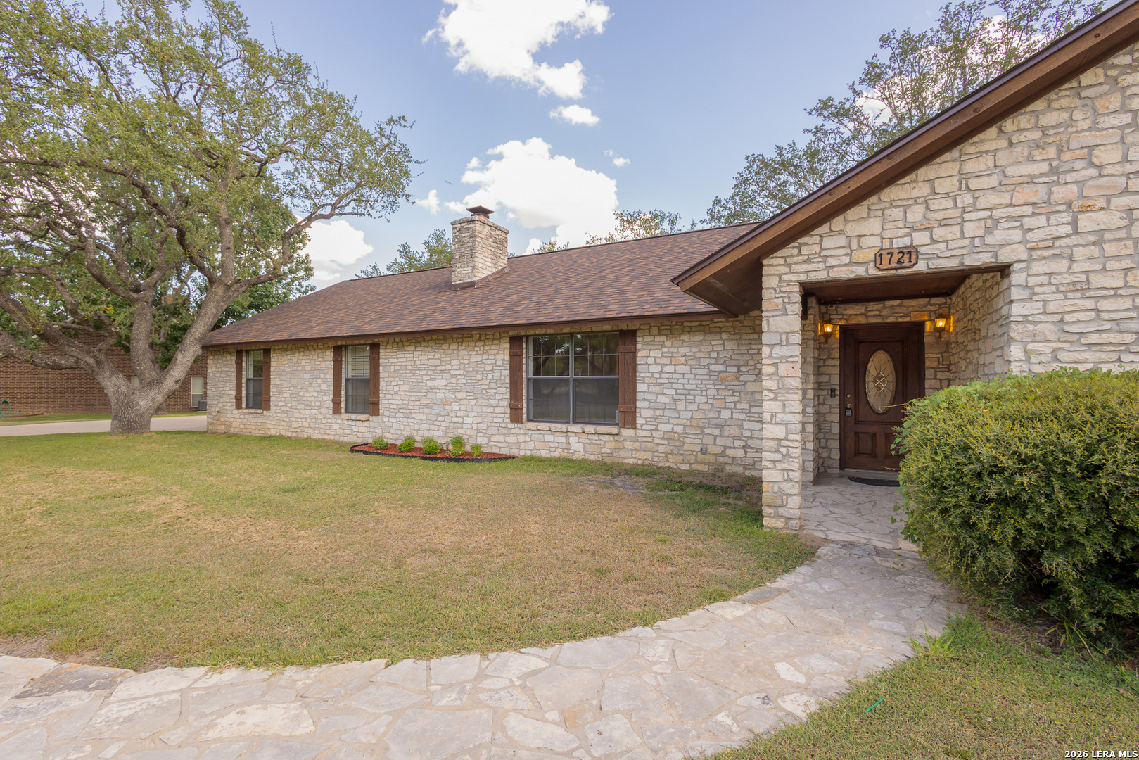 1721 Continental Drive Pleasanton TX 78064