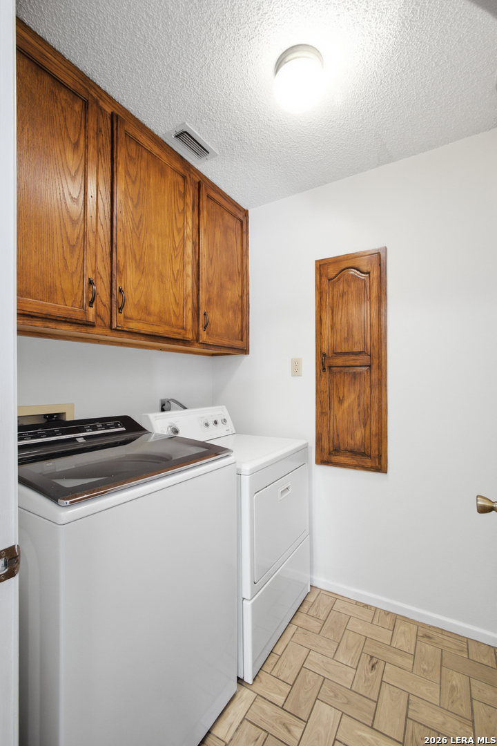 1721 Continental Drive Pleasanton TX 78064