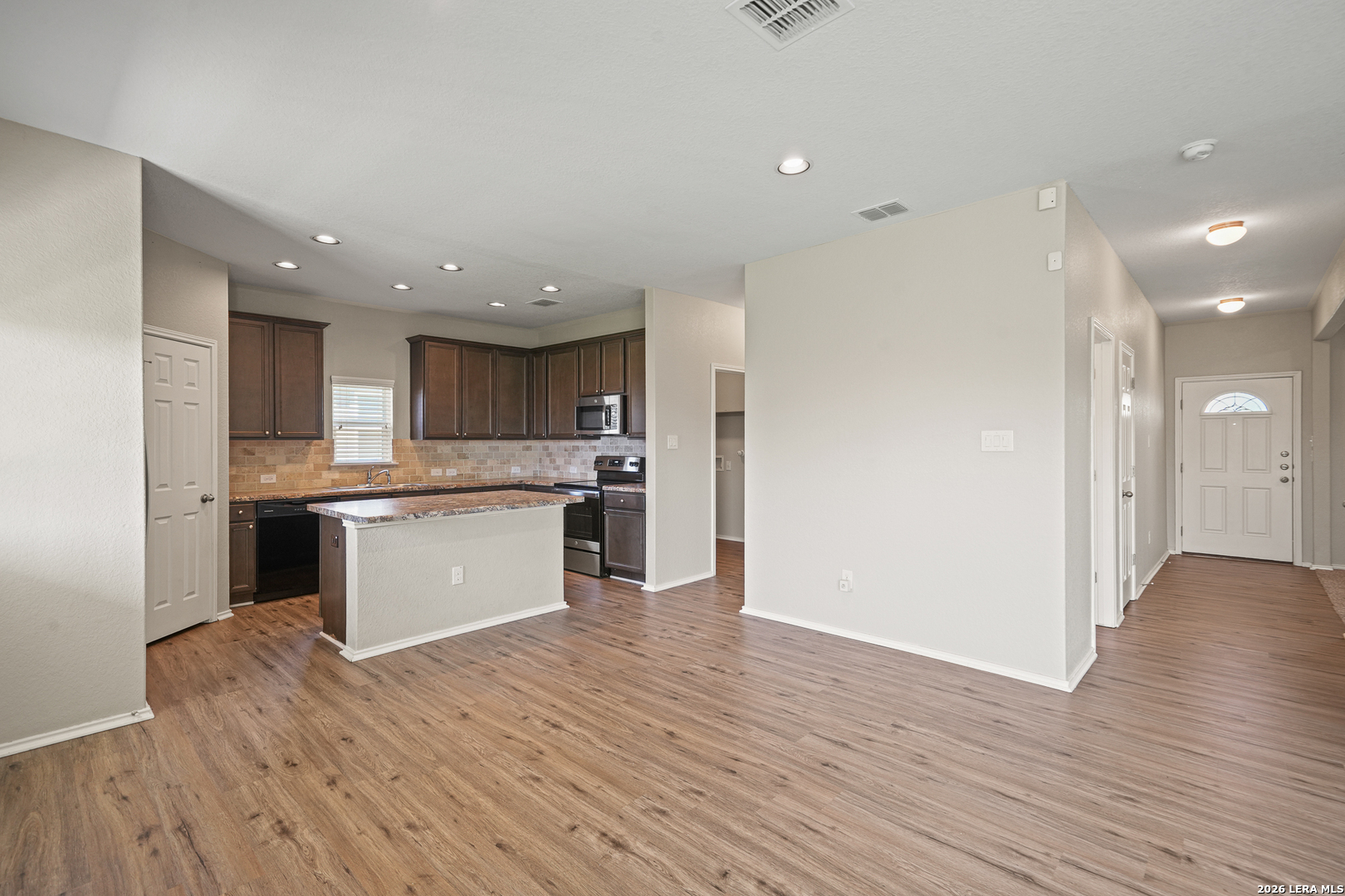 7206 Marina Del Rey Converse TX 78109