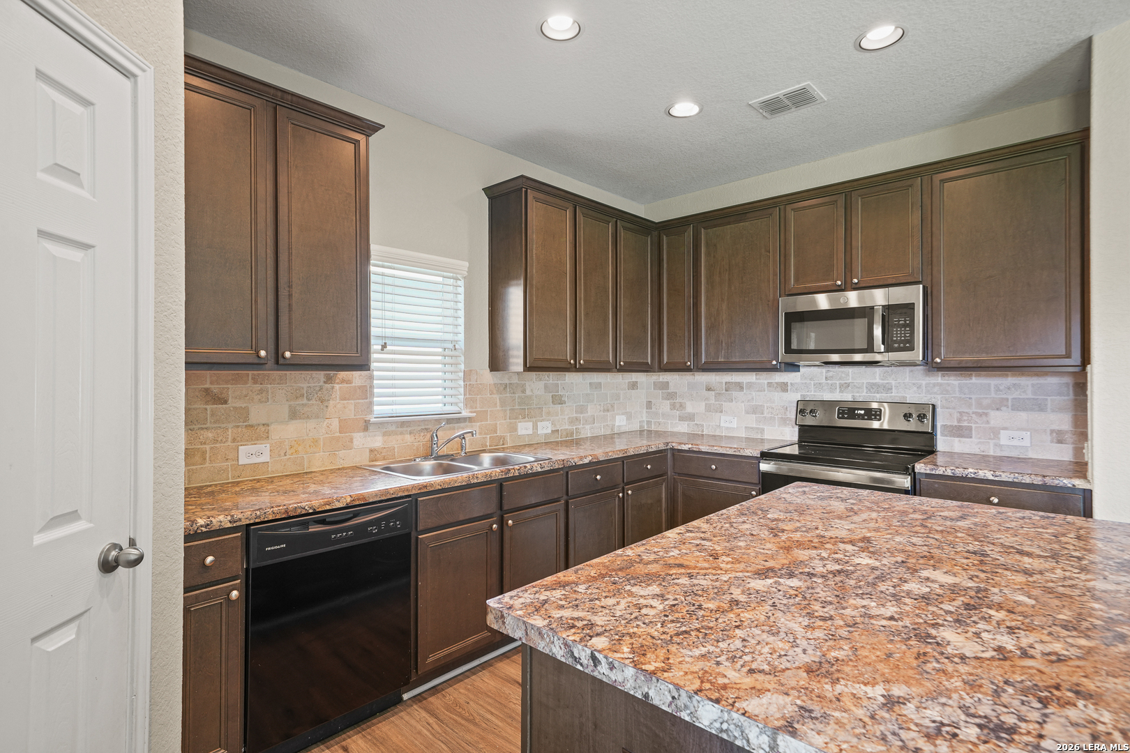 7206 Marina Del Rey Converse TX 78109