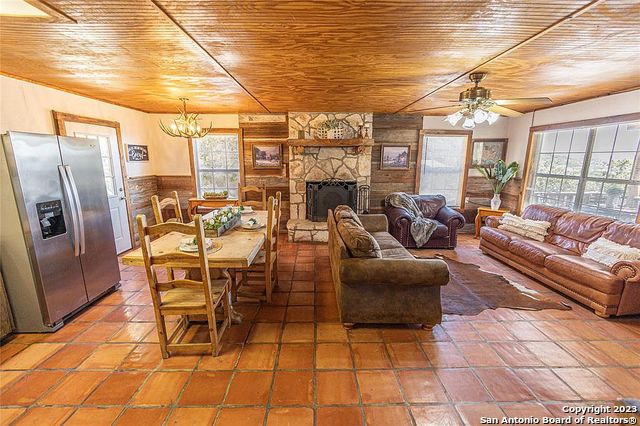606 Canyon Oaks Drive Concan TX 78838