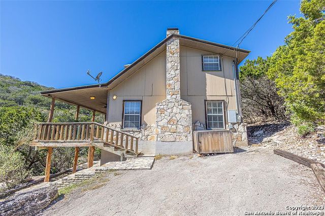 606 Canyon Oaks Drive Concan TX 78838