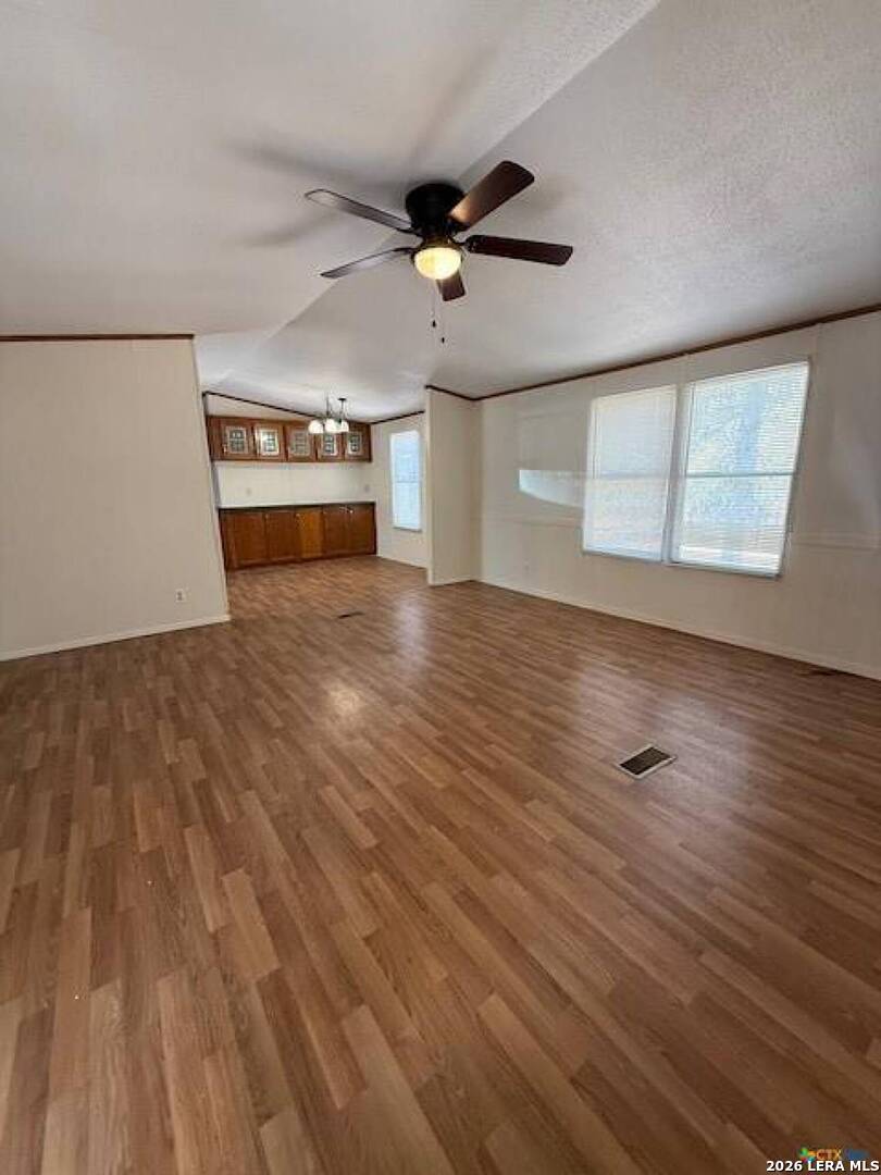 263 Hickory Hill La Vernia TX 78121