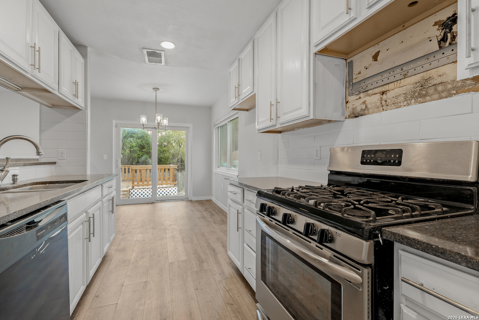 10223 Flatland Trail Converse TX 78109