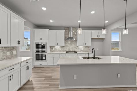 7306 Cypress Gate Converse TX 78109
