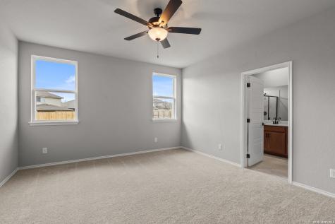 7306 Cypress Gate Converse TX 78109