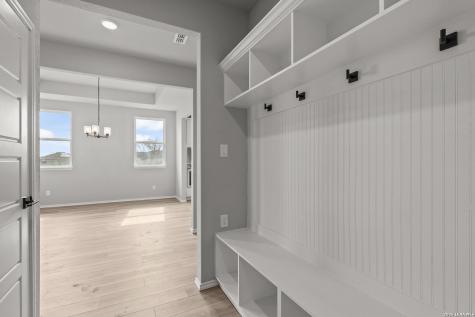 7306 Cypress Gate Converse TX 78109