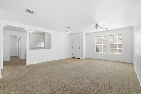 3423 Ironwood Falls San Antonio TX 78261