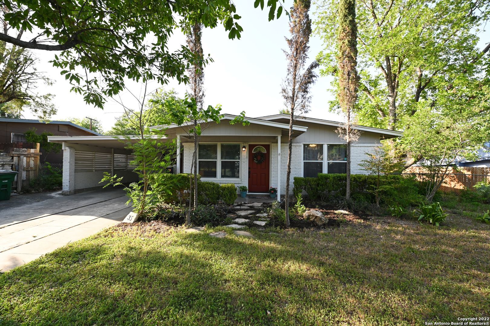 35 Storeywood Drive San Antonio TX 78213