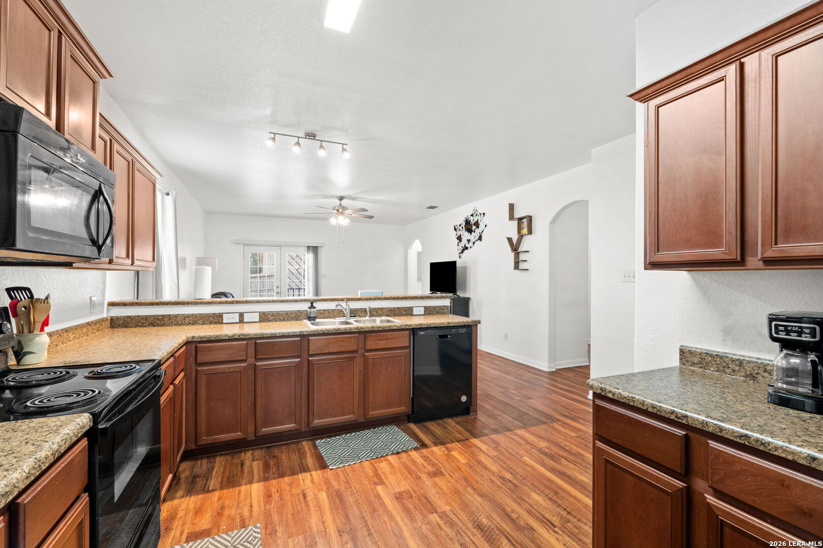 6110 Bear Meadow San Antonio TX 78222