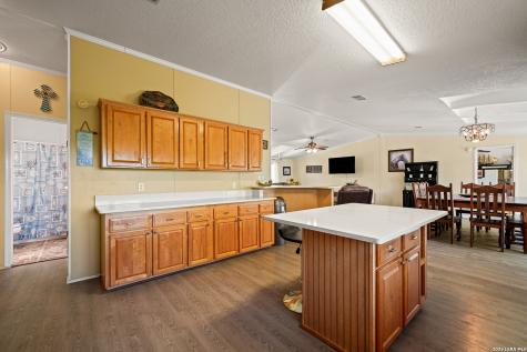 1427 Elmhurst Drive Lakehills TX 78063