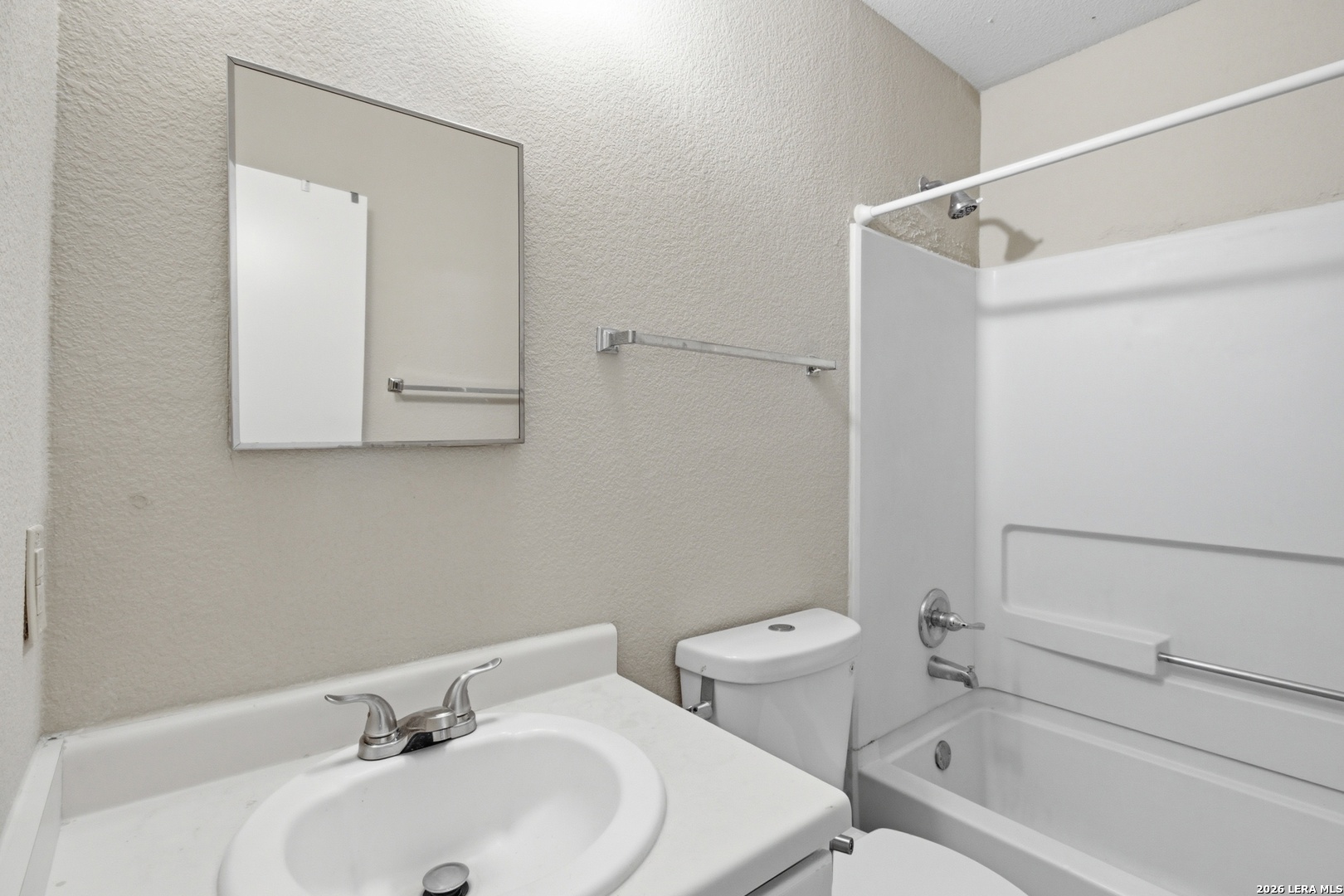 30 Mclennan Oak San Antonio TX 78240