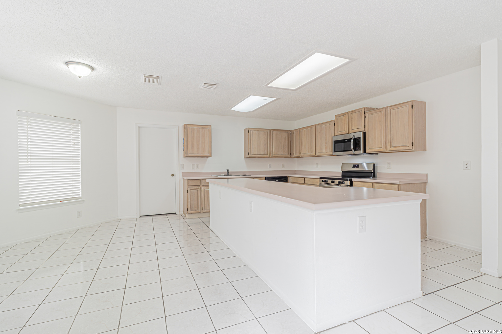 11015 Kimes Park Drive San Antonio TX 78249