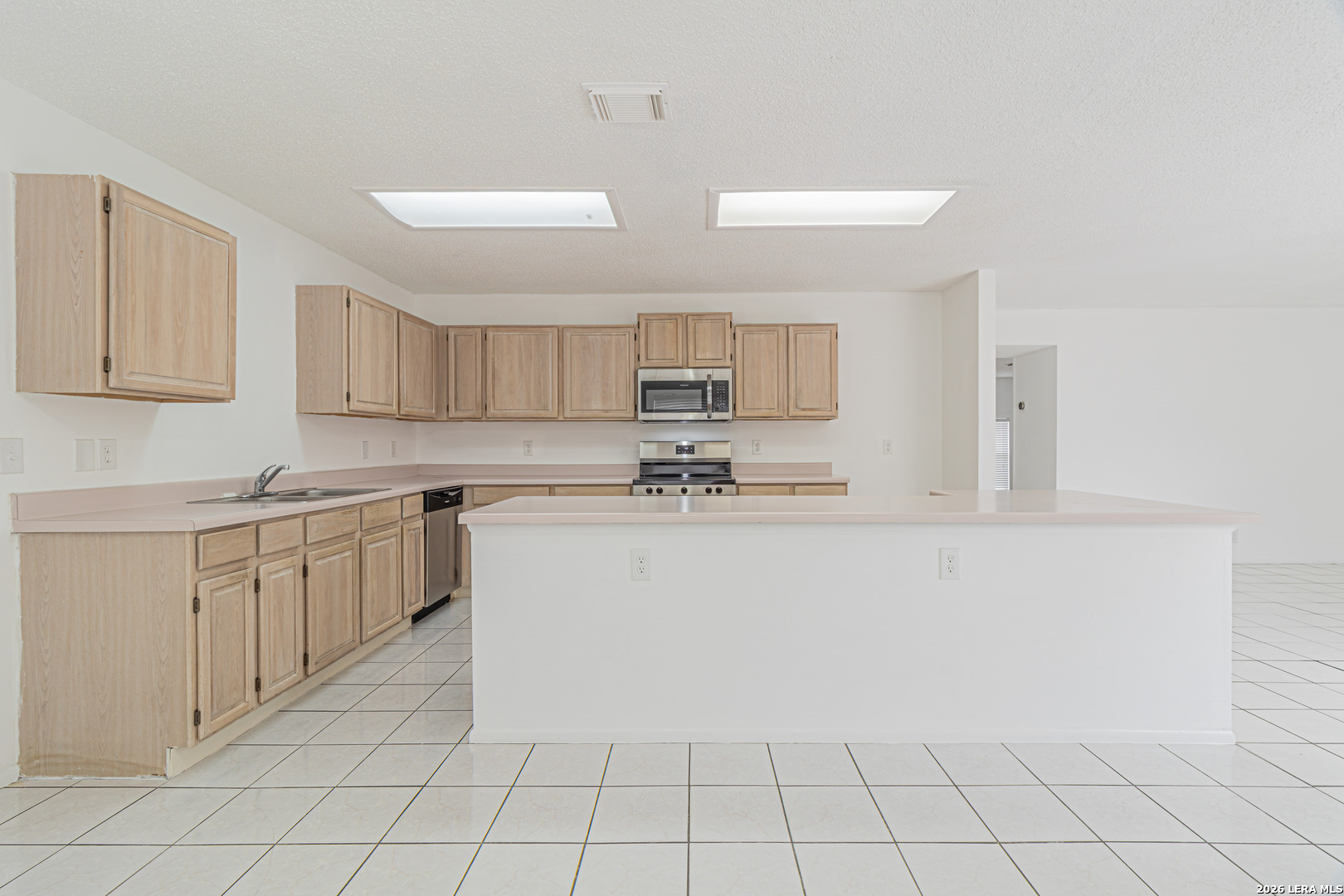 11015 Kimes Park Drive San Antonio TX 78249