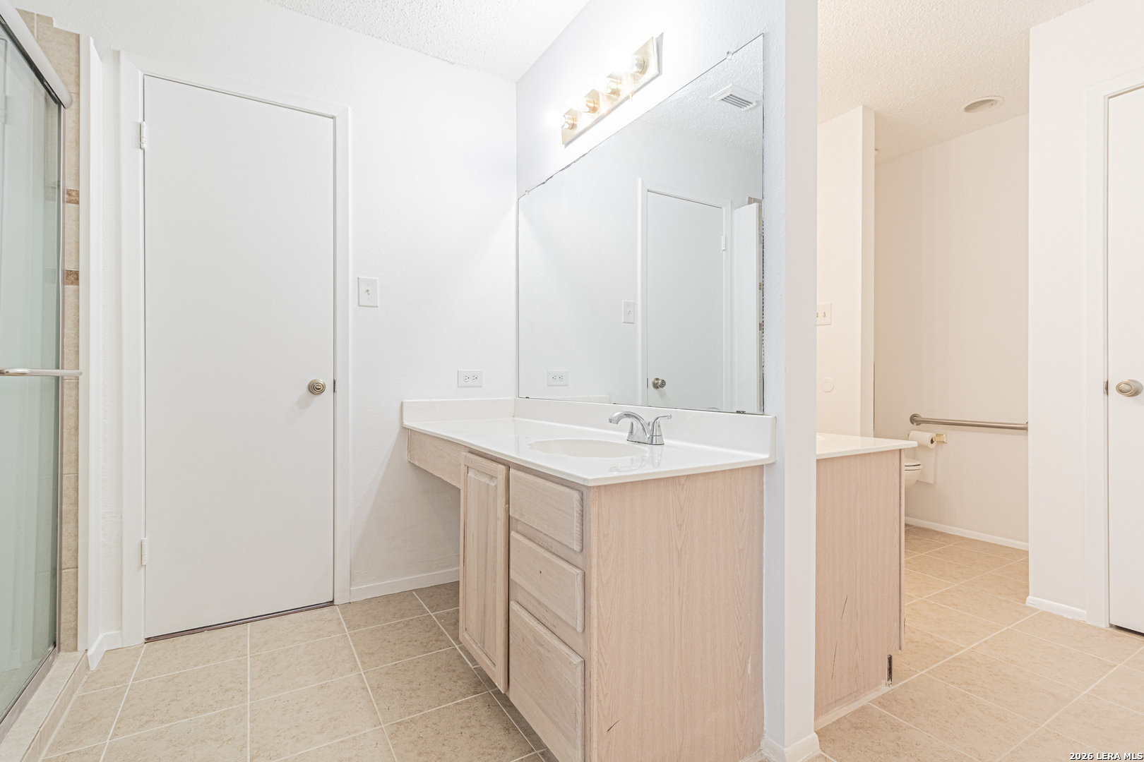 11015 Kimes Park Drive San Antonio TX 78249