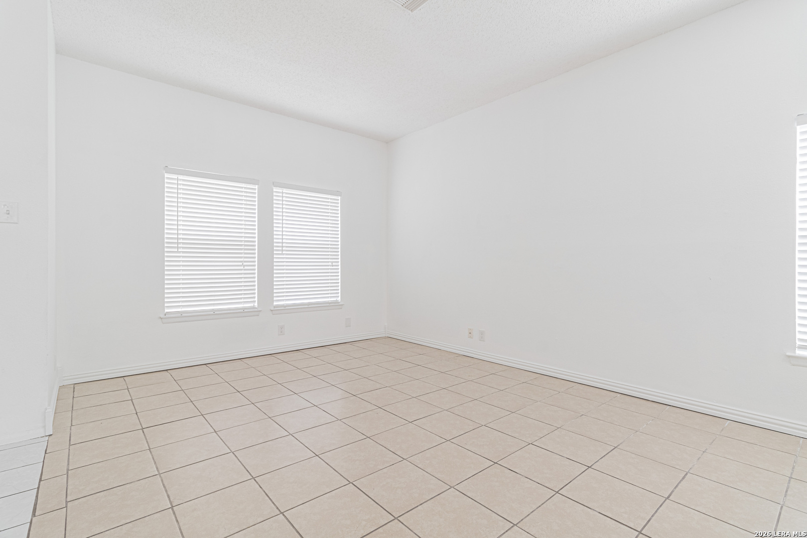 11015 Kimes Park Drive San Antonio TX 78249