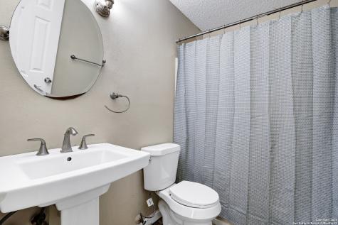 7663 Claridge San Antonio TX 78250