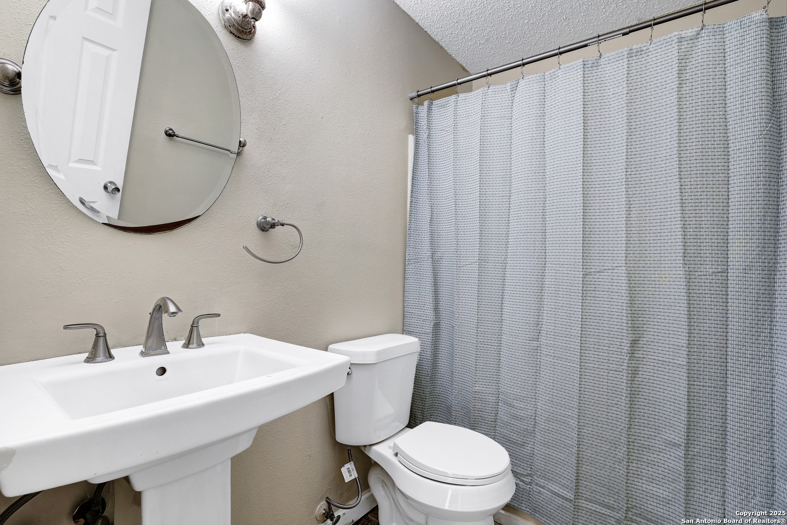 7663 Claridge San Antonio TX 78250