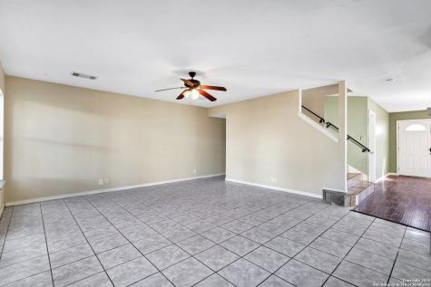 7663 Claridge San Antonio TX 78250
