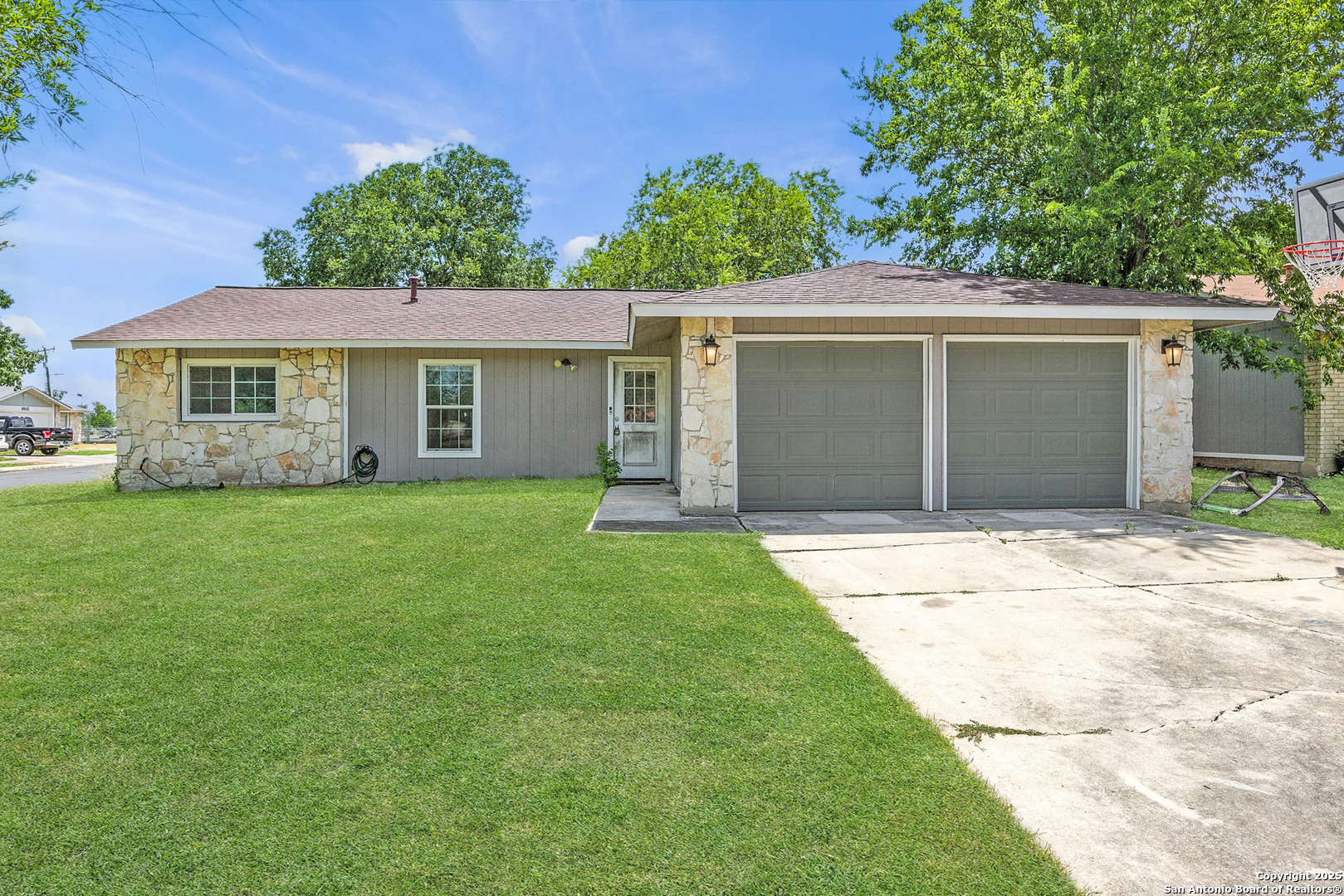 7354 Rubens San Antonio TX 78239