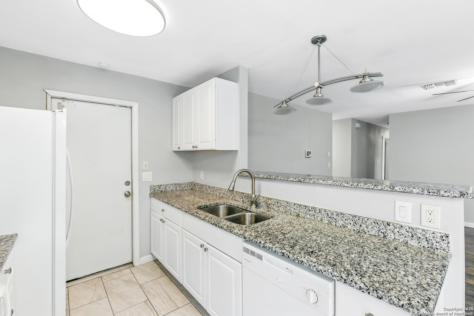 7354 Rubens San Antonio TX 78239