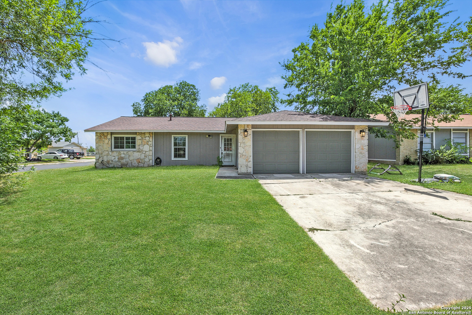 7354 Rubens San Antonio TX 78239