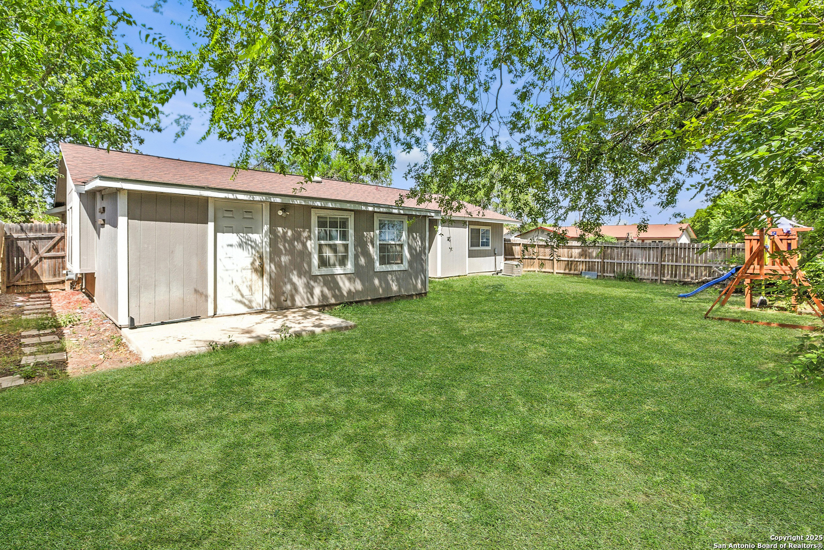 7354 Rubens San Antonio TX 78239