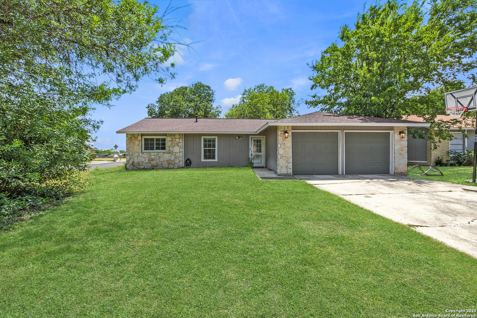 7354 Rubens San Antonio TX 78239