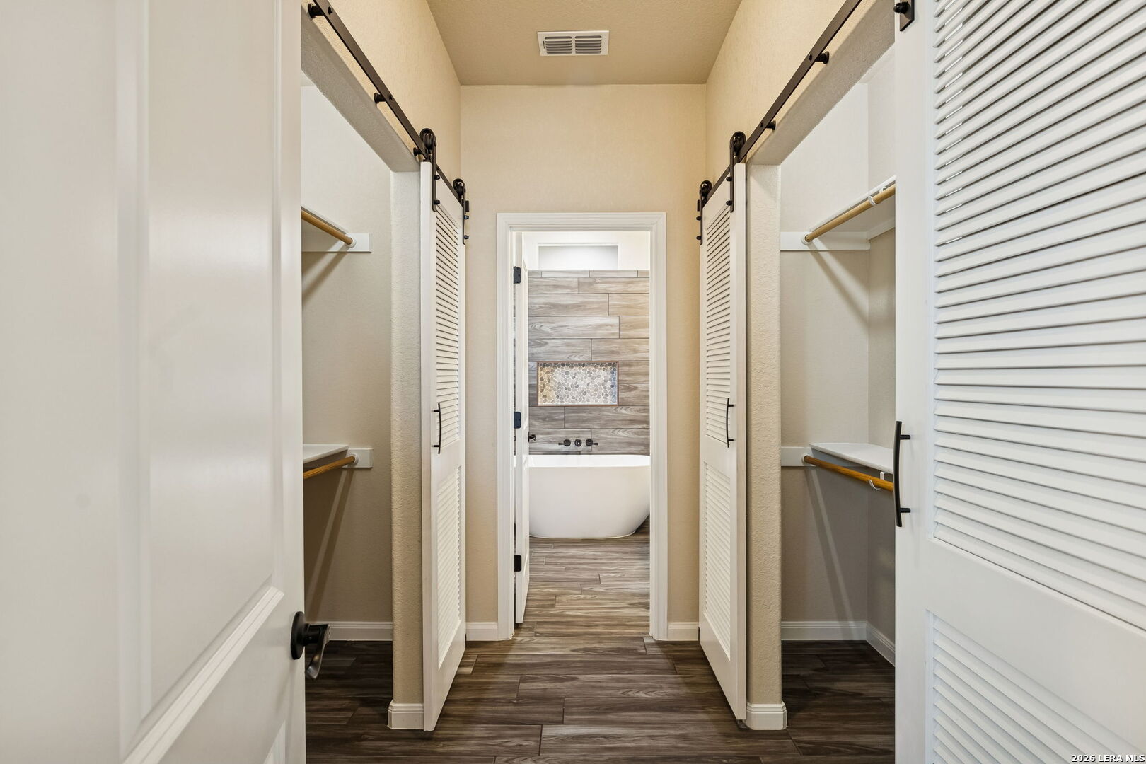 2127 Bentwood Floresville TX 78114