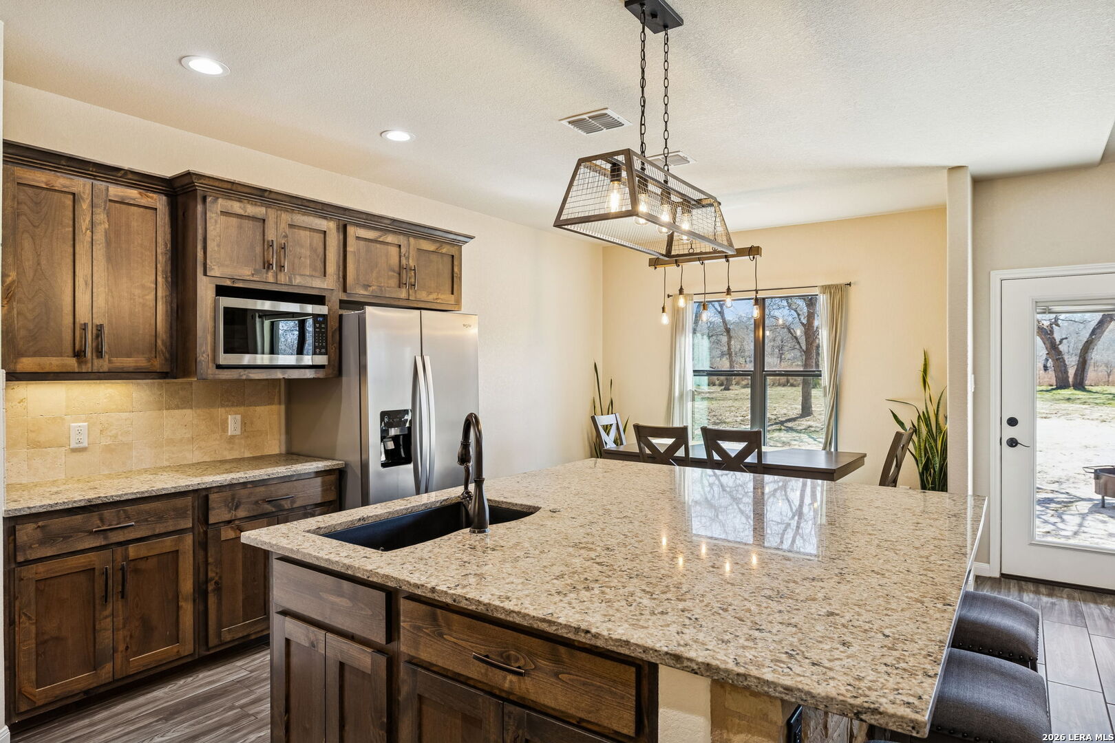 2127 Bentwood Floresville TX 78114