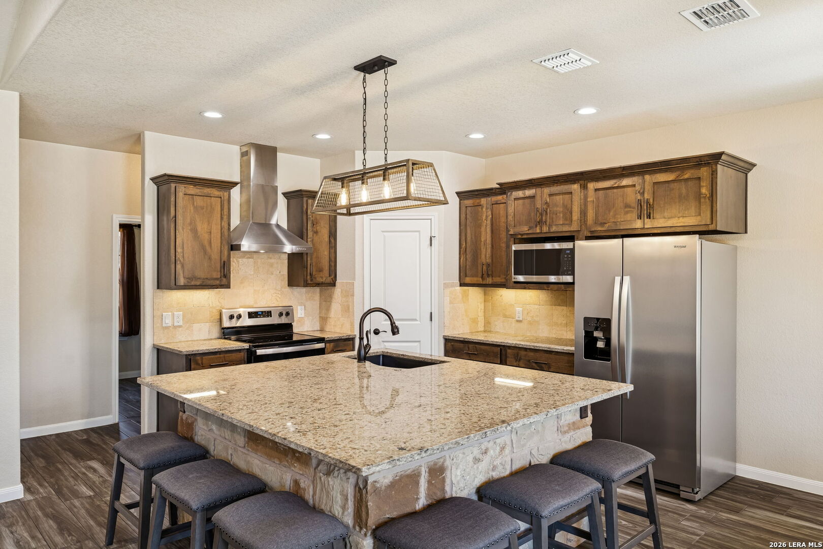2127 Bentwood Floresville TX 78114