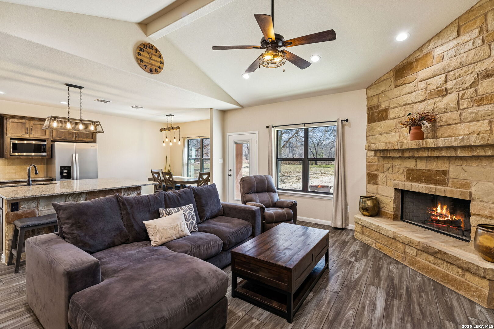 2127 Bentwood Floresville TX 78114