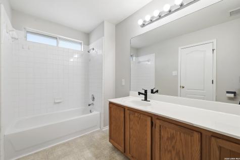 430 Bridle Ridge San Antonio TX 78227