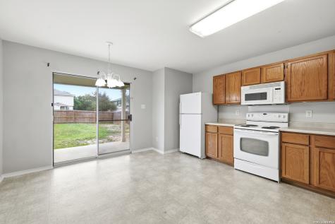 430 Bridle Ridge San Antonio TX 78227