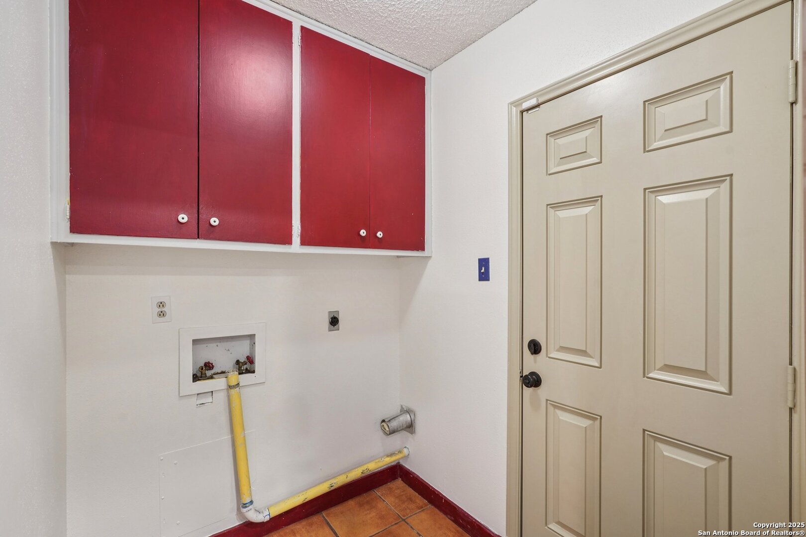 3761 Ridgeway San Antonio TX 78259